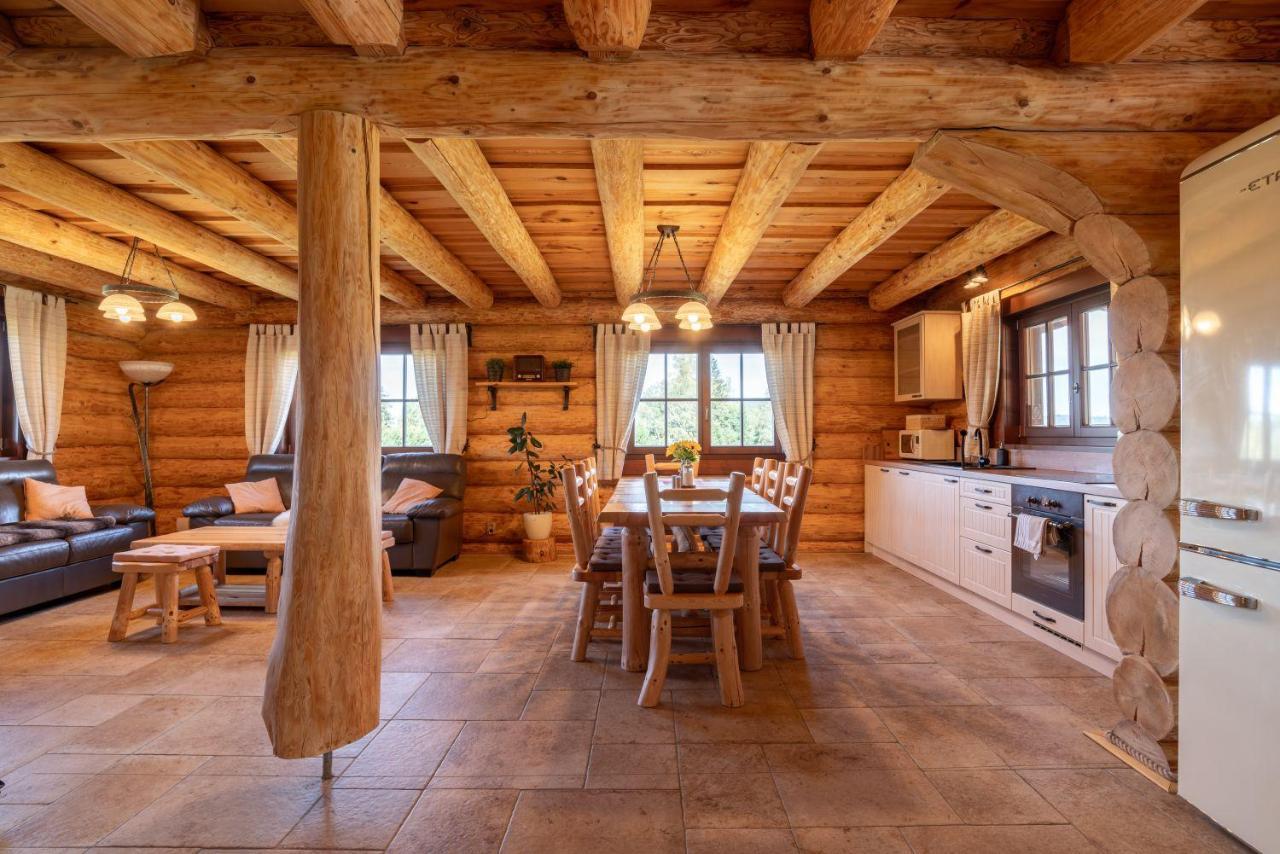 Apartmány Srub Výtoňka Lipno Přední Výtoň Exterior foto